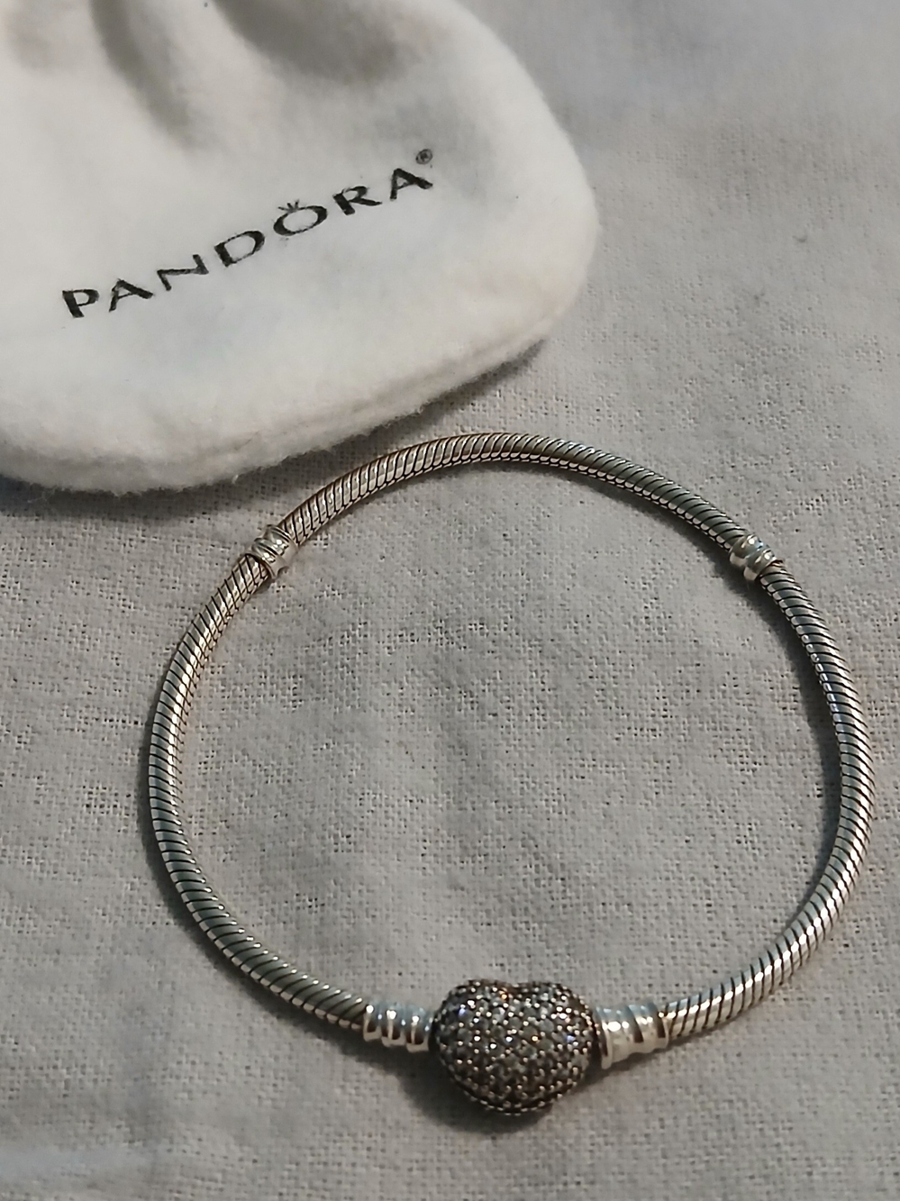 Pandora Moments Sparkling Heart & Snake Chain Bracelet